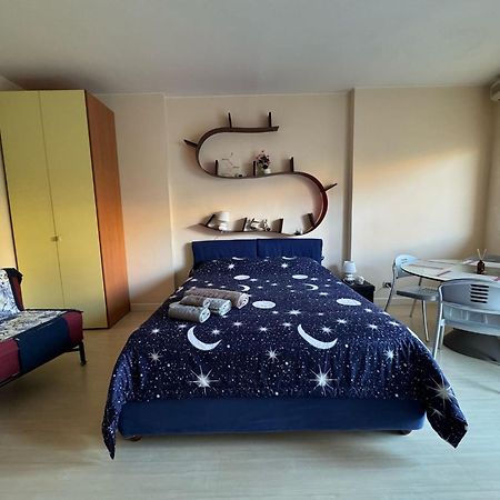 Sanremo Affitti Brevi Periodi Da Dino Apartment Exterior photo